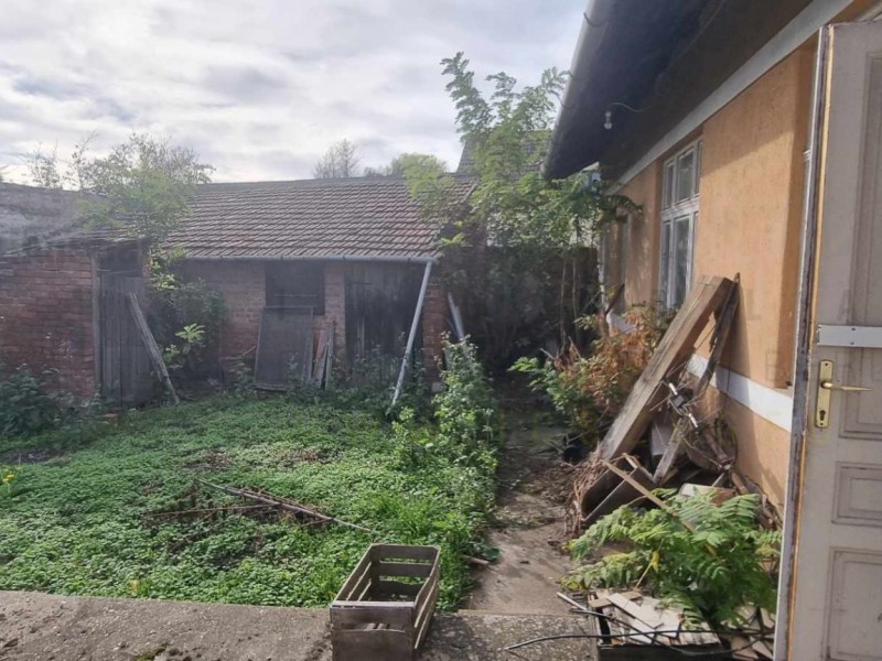 Szeged Kiadó Ház