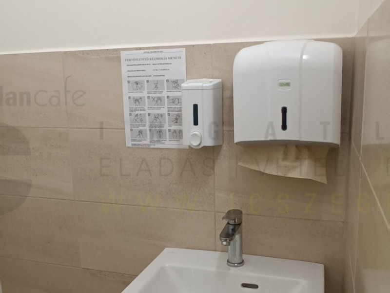 Földeák Eladó Üzlethelyiség