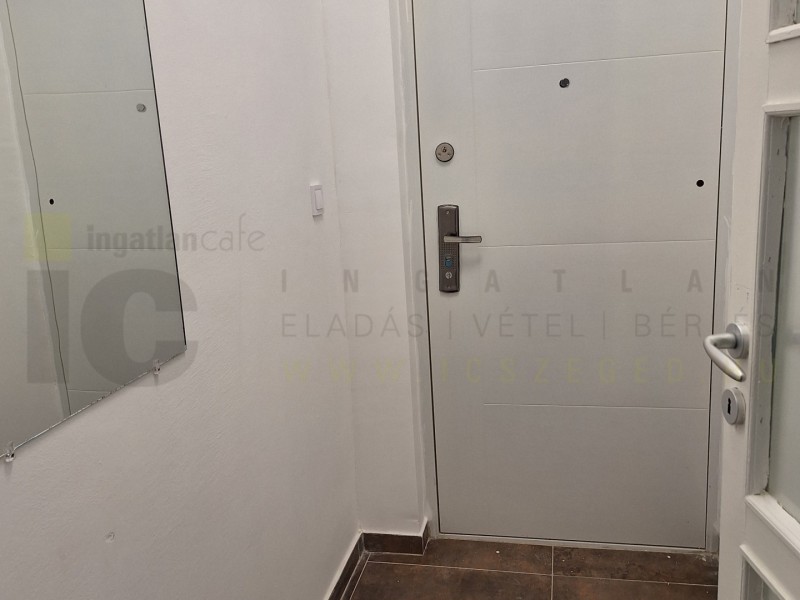 Szeged Eladó Lakás Nemestakács utca