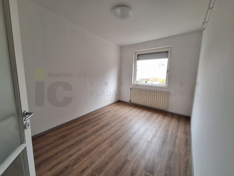 Szeged Eladó Lakás Nemestakács utca