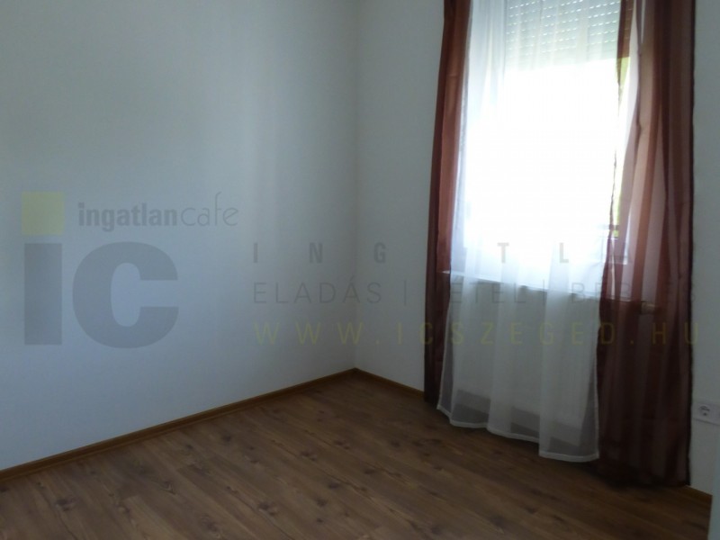 Szeged Eladó Lakás Nemestakács utca
