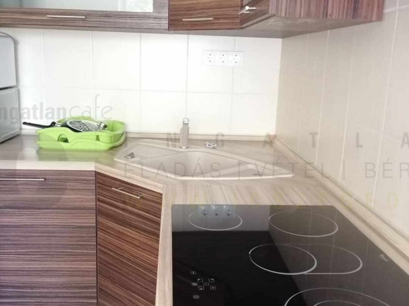 Szeged Kiadó Lakás Honvéd tér