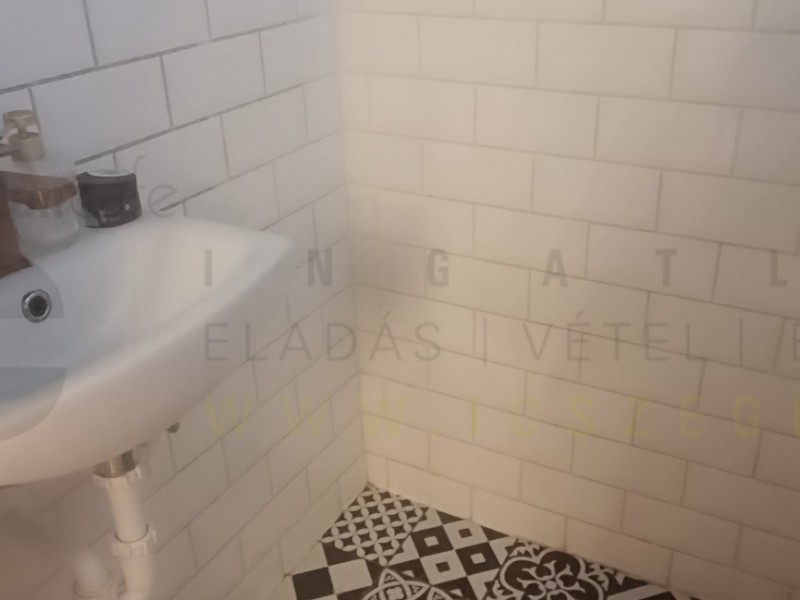Budapest VIII. kerület Eladó Lakás Üllői út