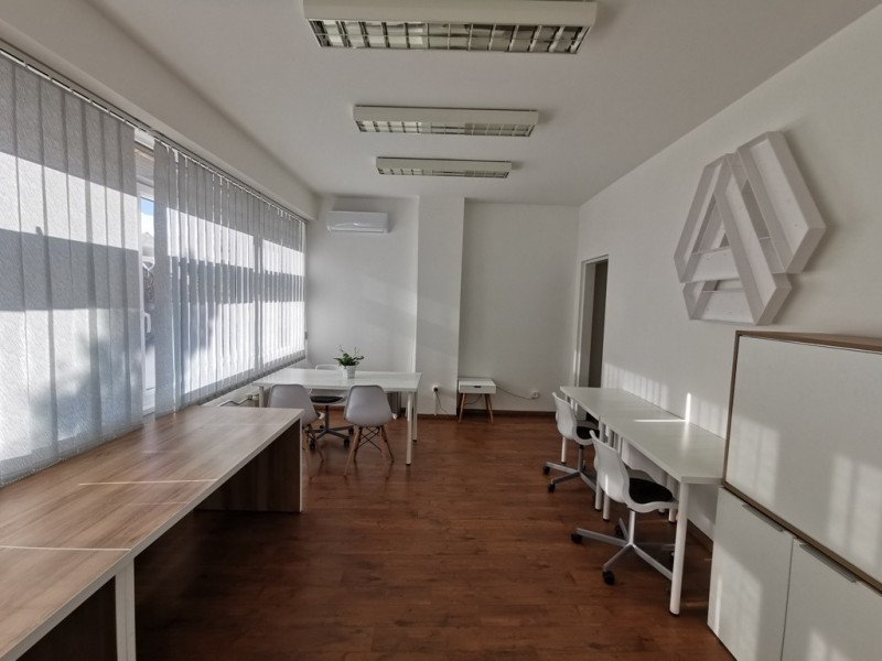Szeged Eladó Iroda Arany János utca