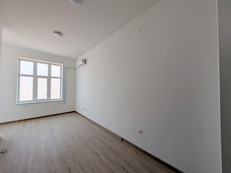 Budapest XXI. kerület Eladó Lakás Karácsony Sándor utca
