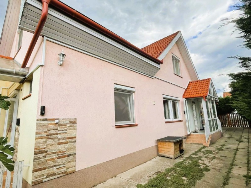 Debrecen Eladó Ház Acsádi út