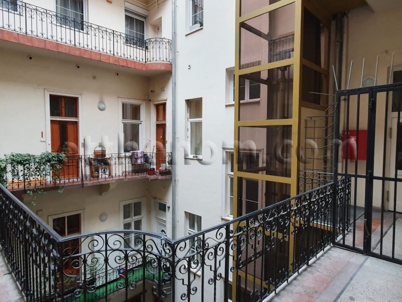 Budapest VII. kerület Eladó Lakás Dob utca