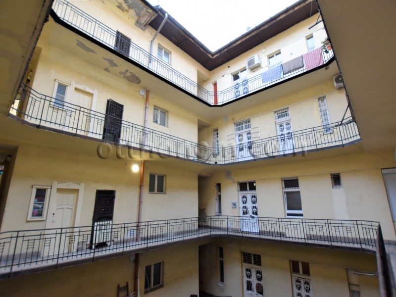 Budapest II. kerület Eladó Lakás Szász Károly utca