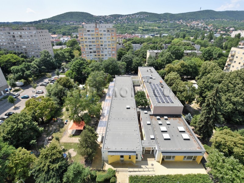 Budapest III. kerület Eladó Lakás Szőlő utca
