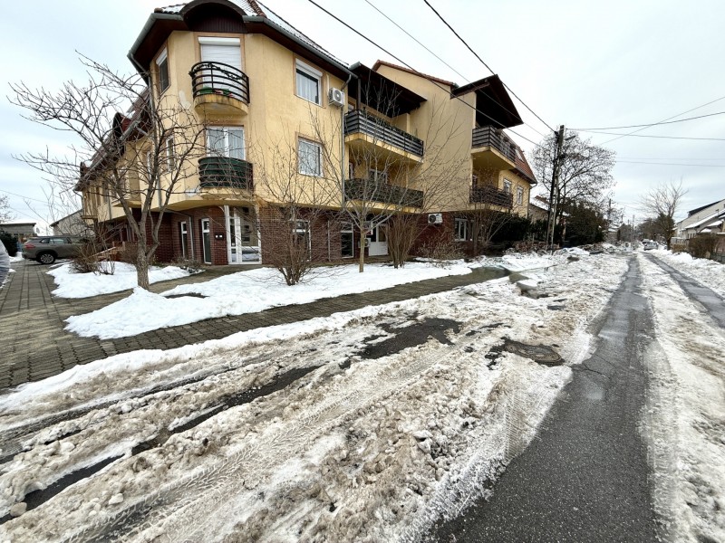 Miskolc Eladó Iroda Lévay József utca