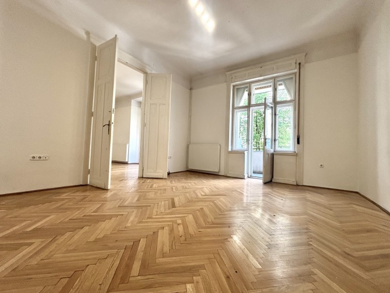 Budapest V. kerület Eladó Lakás Október 6. utca