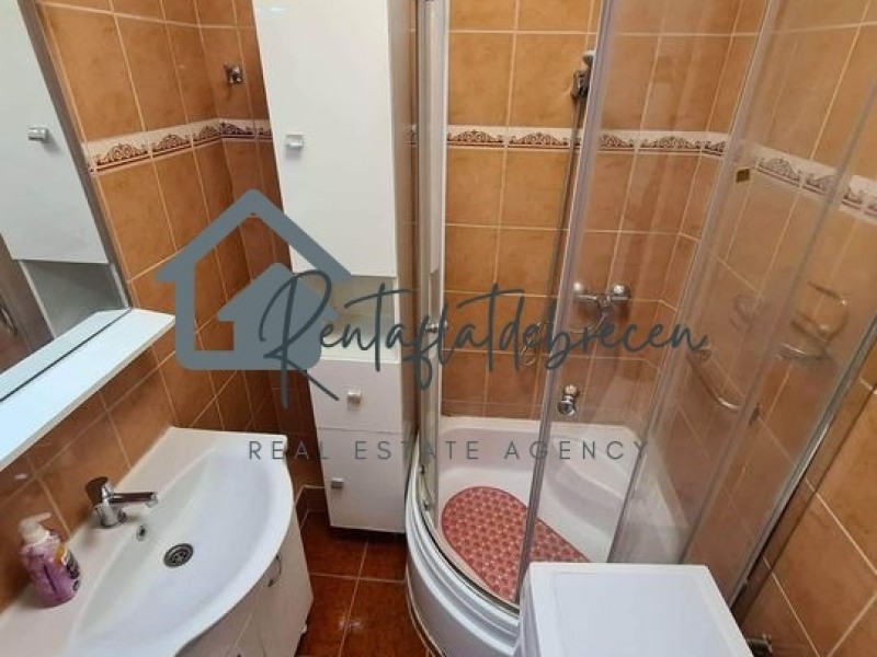 Debrecen Kiadó Lakás Kandia utca