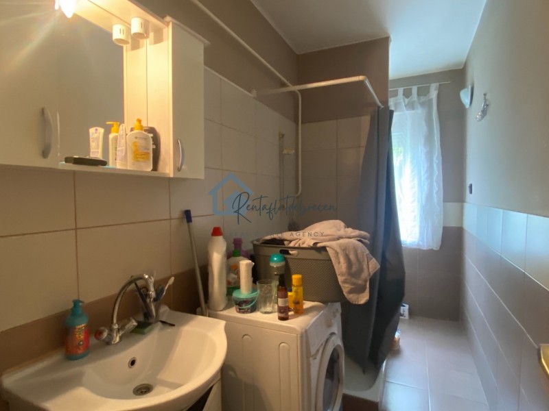 Debrecen Kiadó Lakás Űrhajósok tere