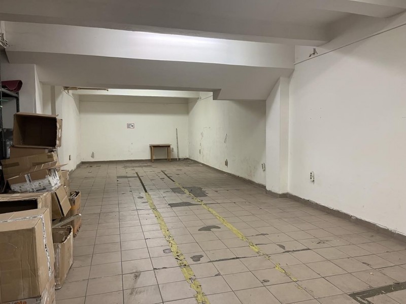 Győr Kiadó Ipari Mészáros Lőrinc utca
