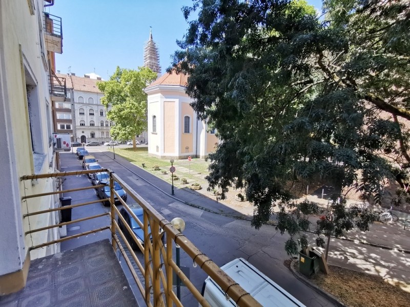 Szeged Kiadó Lakás Révai utca